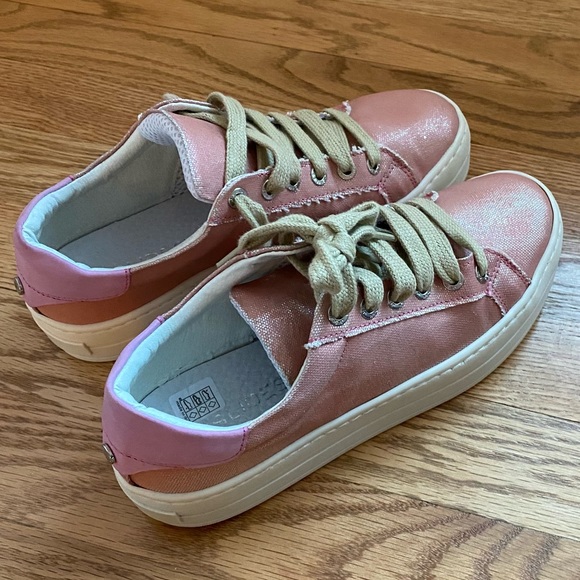 J/SLIDES Pink Metallic Heather Sneaker 6.5 - Picture 2 of 3